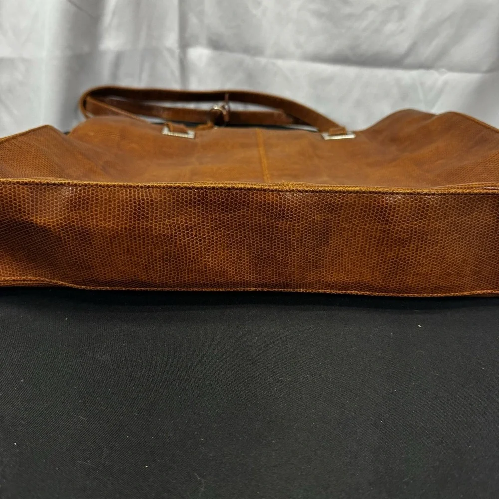 Coldwater Creek Reptile Print Divided Tote‎ w/Braided Keychain FOB, Brown